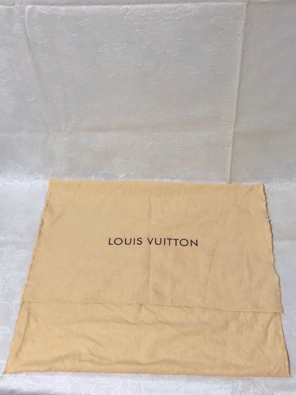 Authentic Louis Vuitton Dust Cover Bag, Beige “17x15” Envelope Type